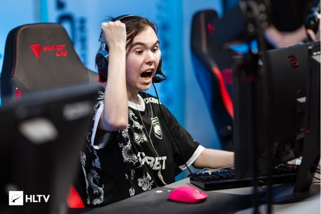 中甲和中乙 中甲和中乙