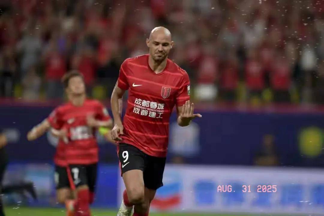与中前场小